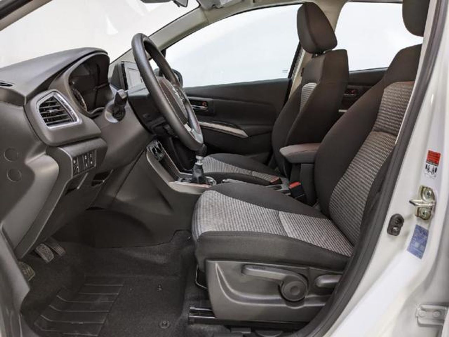 Suzuki S-Cross 1.4T Mild Hybrid S1 95 kW (129 CV)