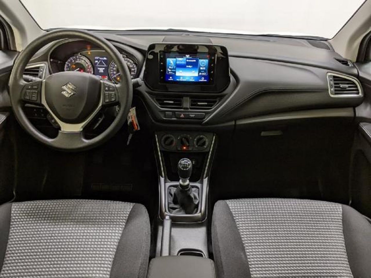 Suzuki S-Cross 1.4T Mild Hybrid S1 95 kW (129 CV)