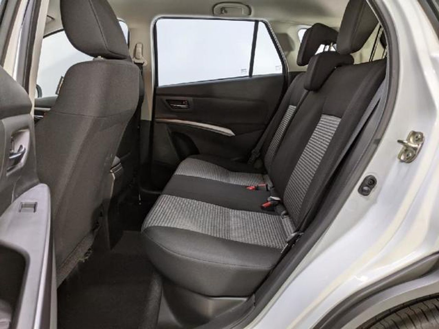Suzuki S-Cross 1.4T Mild Hybrid S1 95 kW (129 CV)