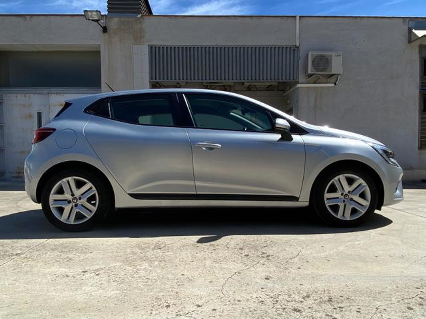 Renault Clio Intens TCe 66 kW (90 CV)