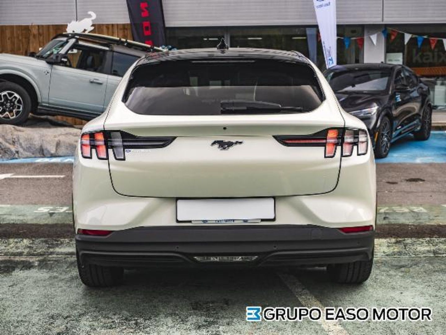 Ford Mustang Mach-E Batería 98.8Kwh 216 kW (294 CV)