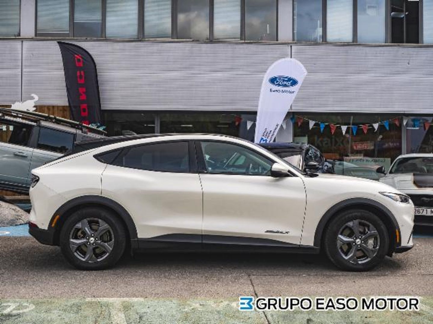 Ford Mustang Mach-E Batería 98.8Kwh 216 kW (294 CV)