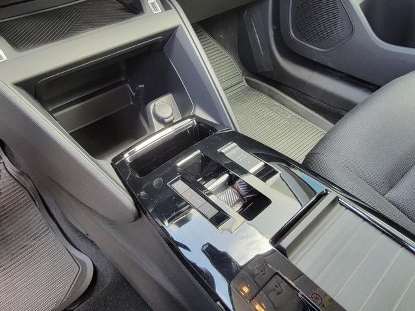 Citroen C4 Hybrid 136 Plus e-DCS6 100 kW (136 CV)