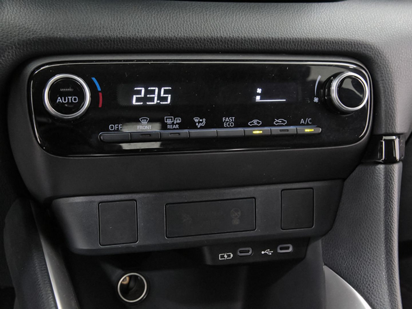 Toyota Yaris 120H Active Plus 85 kW (116 CV)