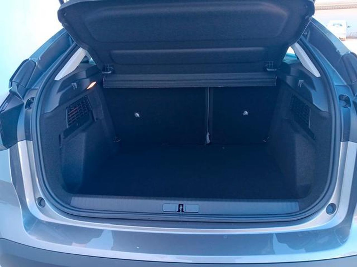 Citroen C4 Hybrid 145  Business Edition e-DCS6 07 kW (145 CV)