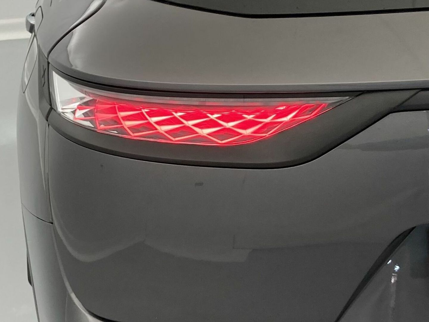 DS DS7 Crossback E-Tense 300 Performance Line+ 4WD Auto 221 kW (300 CV)