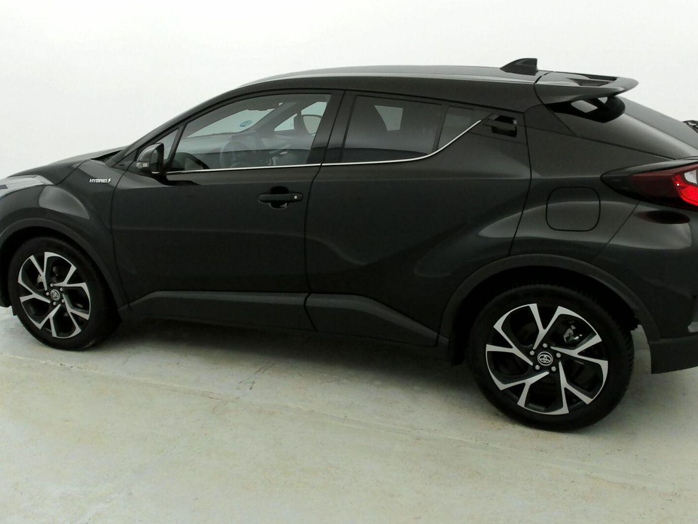 Toyota C-HR 1.8 125H Active 90 kW (122 CV)