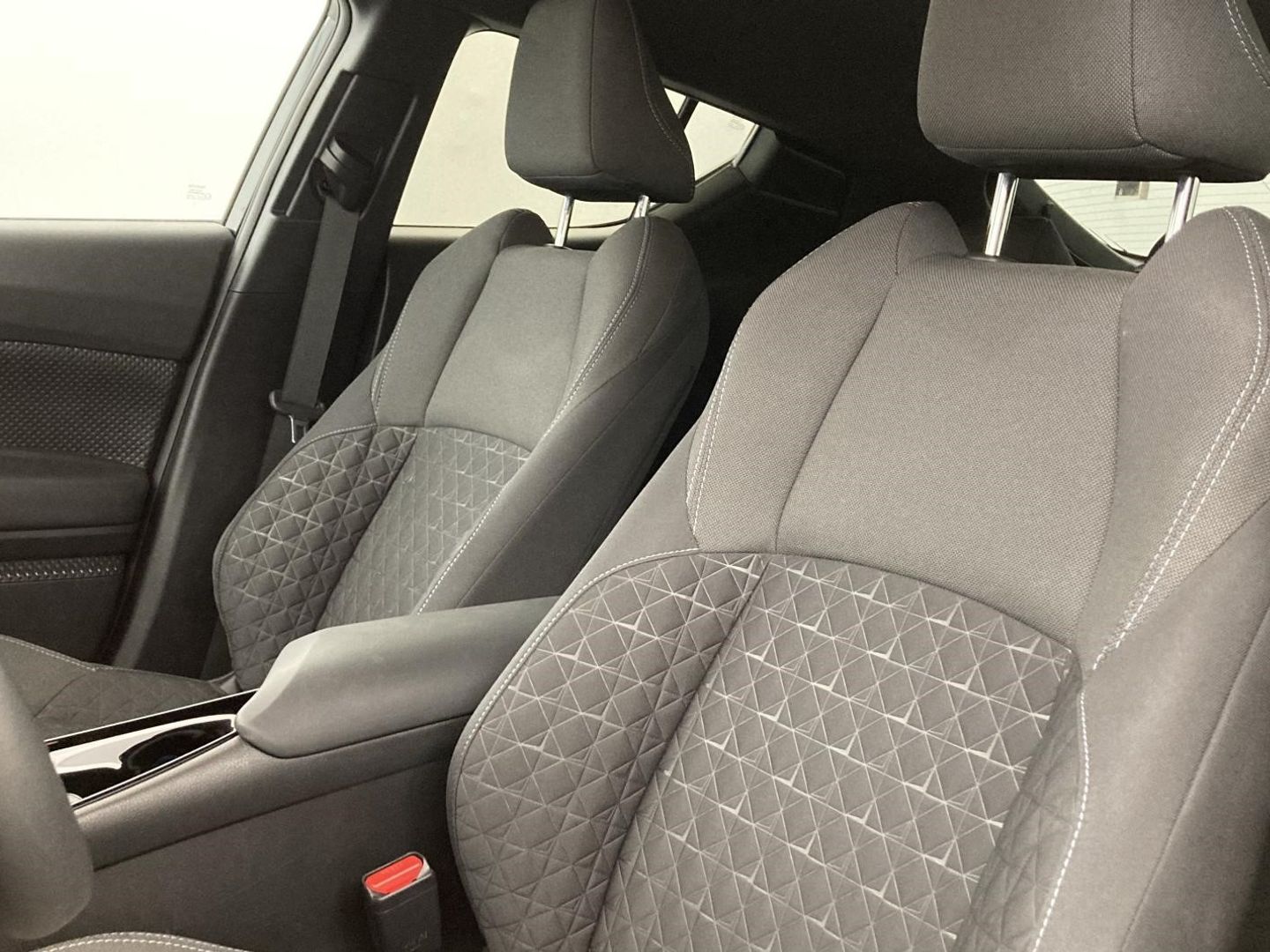 Toyota C-HR 1.8 125H Active 90 kW (122 CV)