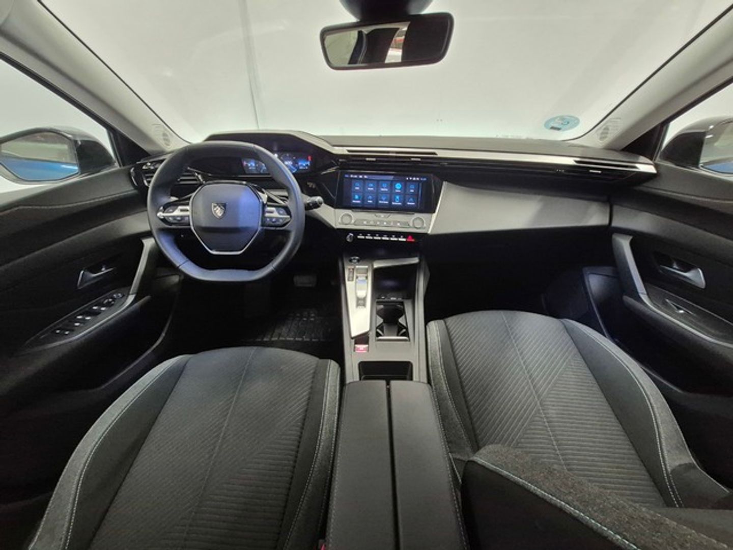 Peugeot 308 PureTech 130 S&S Style EAT8 96 kW (130 CV)