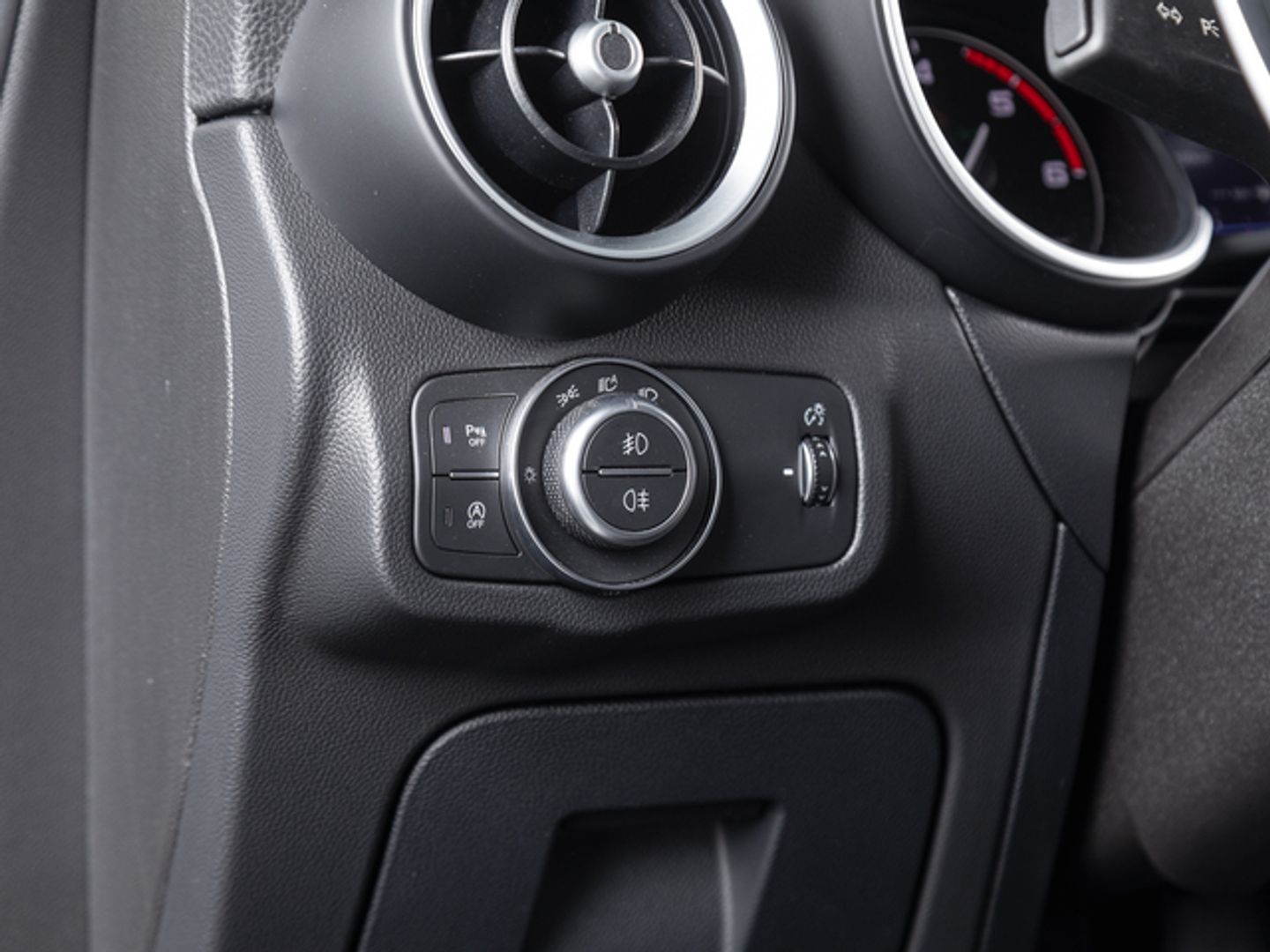 Alfa Romeo Stelvio 2.2 Diesel Sprint AWD 140 kW (190 CV)