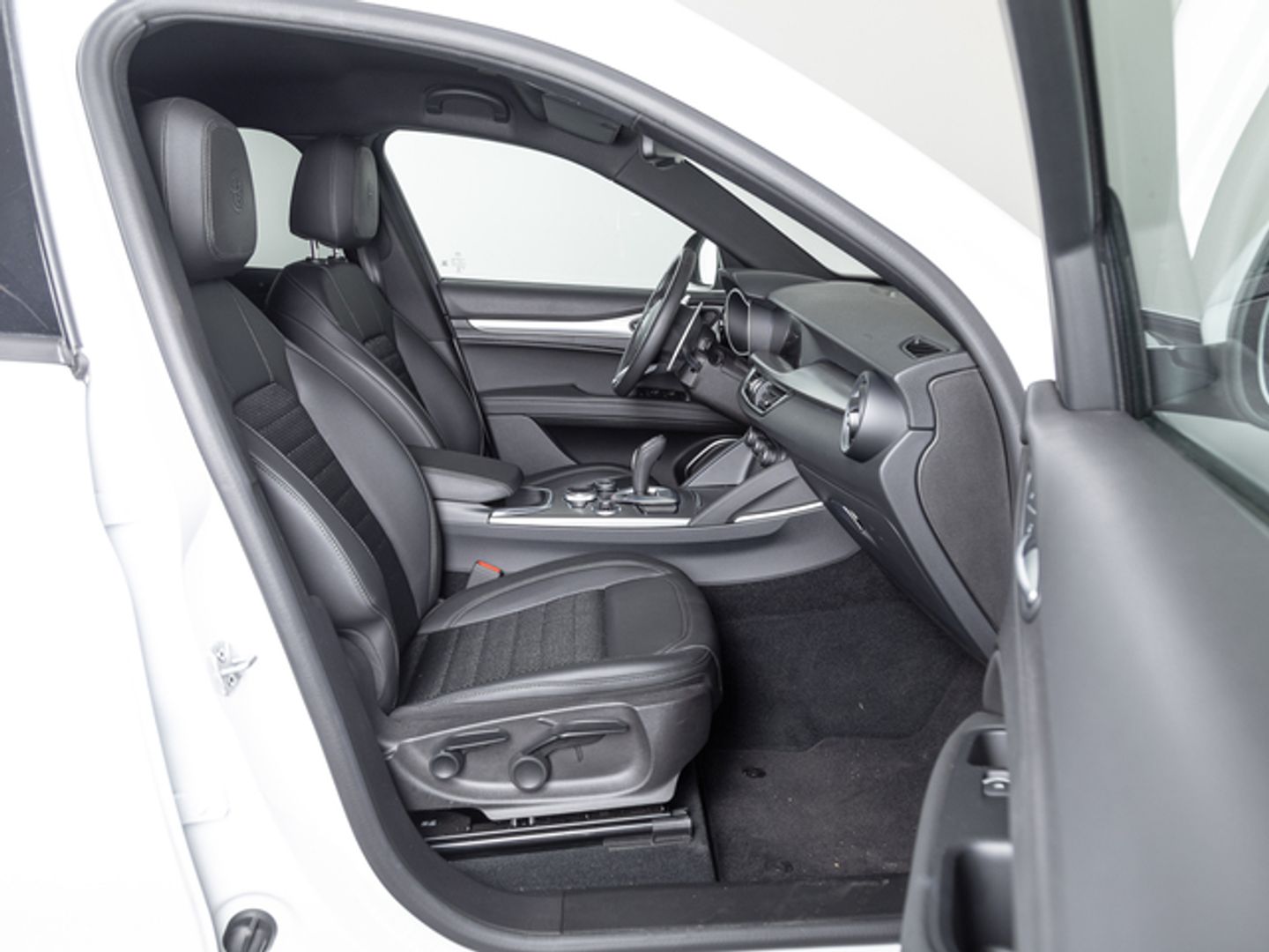 Alfa Romeo Stelvio 2.2 Diesel Sprint AWD 140 kW (190 CV)