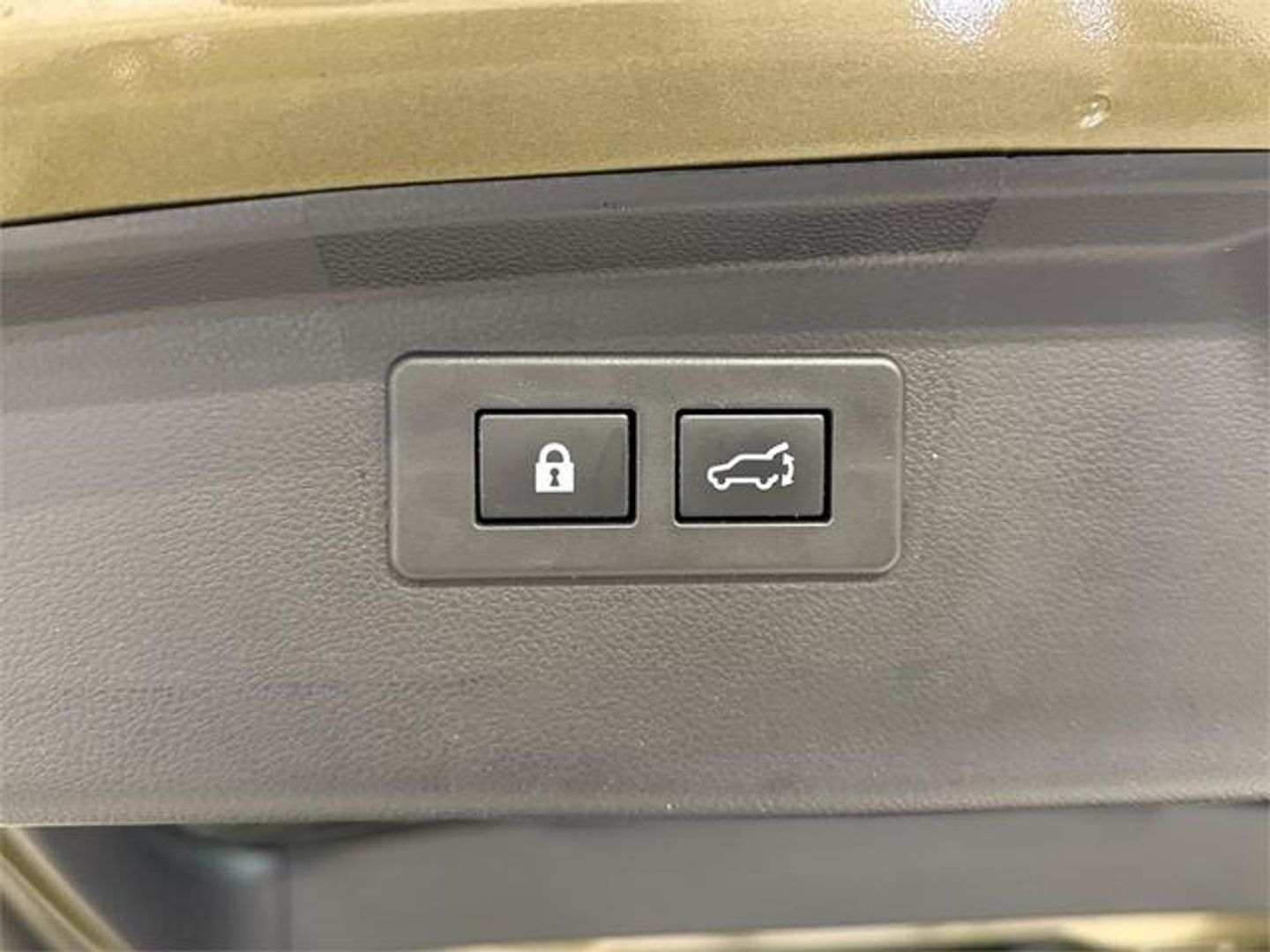Subaru Outback 2.5i Active AWD CVT 124 kW (169 CV)