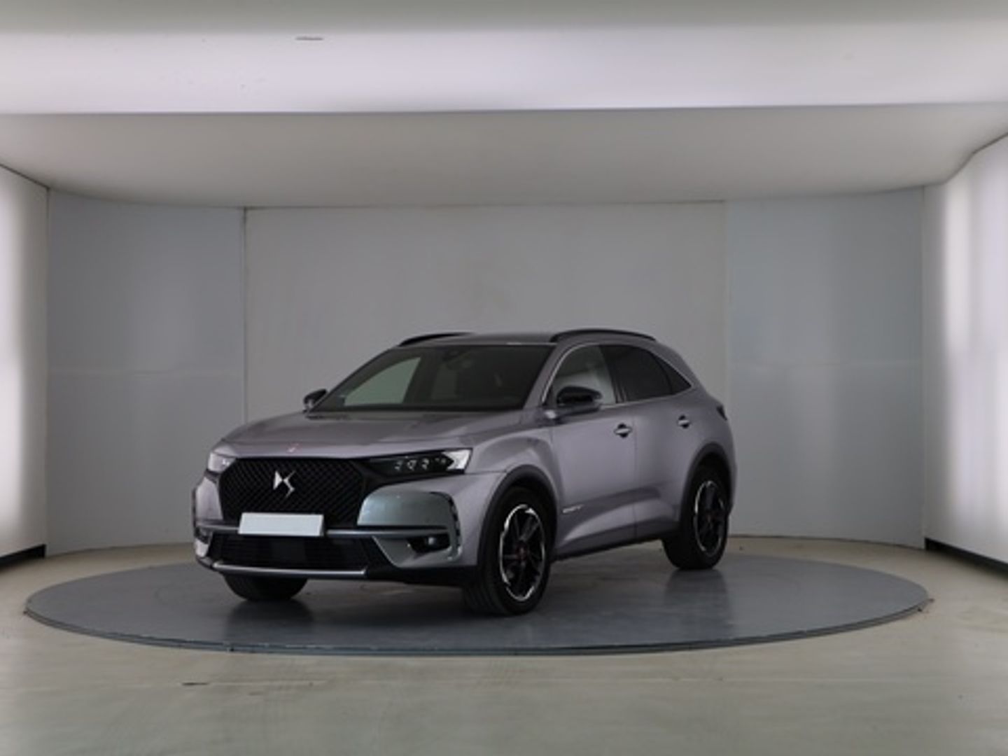 DS DS7 Crossback BlueHDi 130 DE Performance Line AT 96 kW (130 CV) Gris SUV