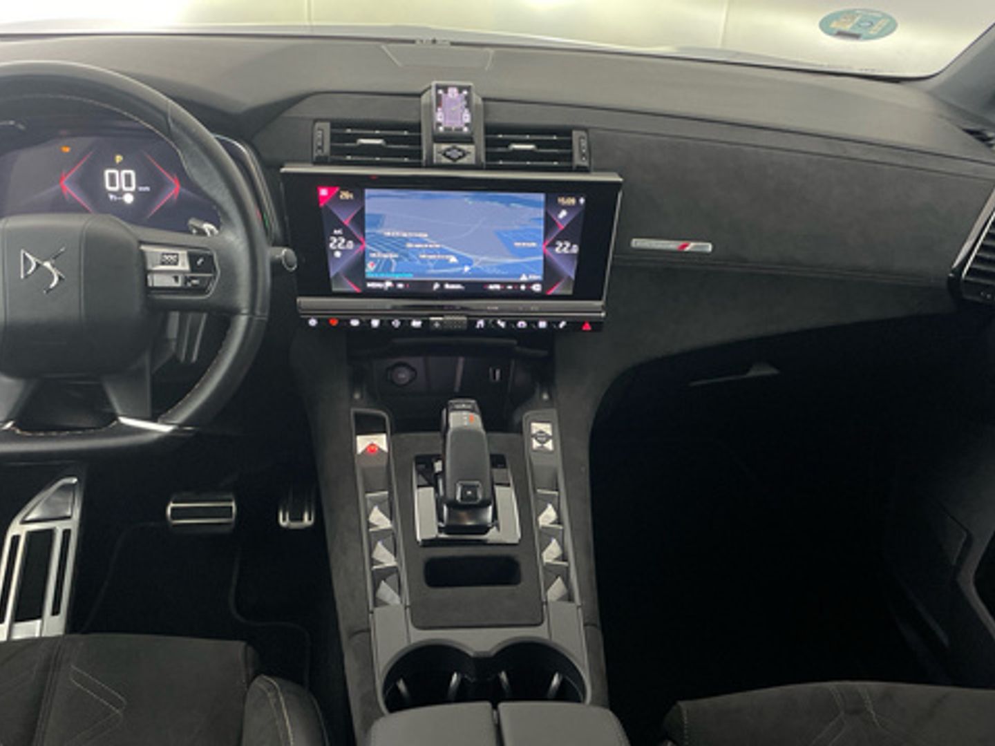 DS DS7 Crossback BlueHDi 130 DE Performance Line AT 96 kW (130 CV)