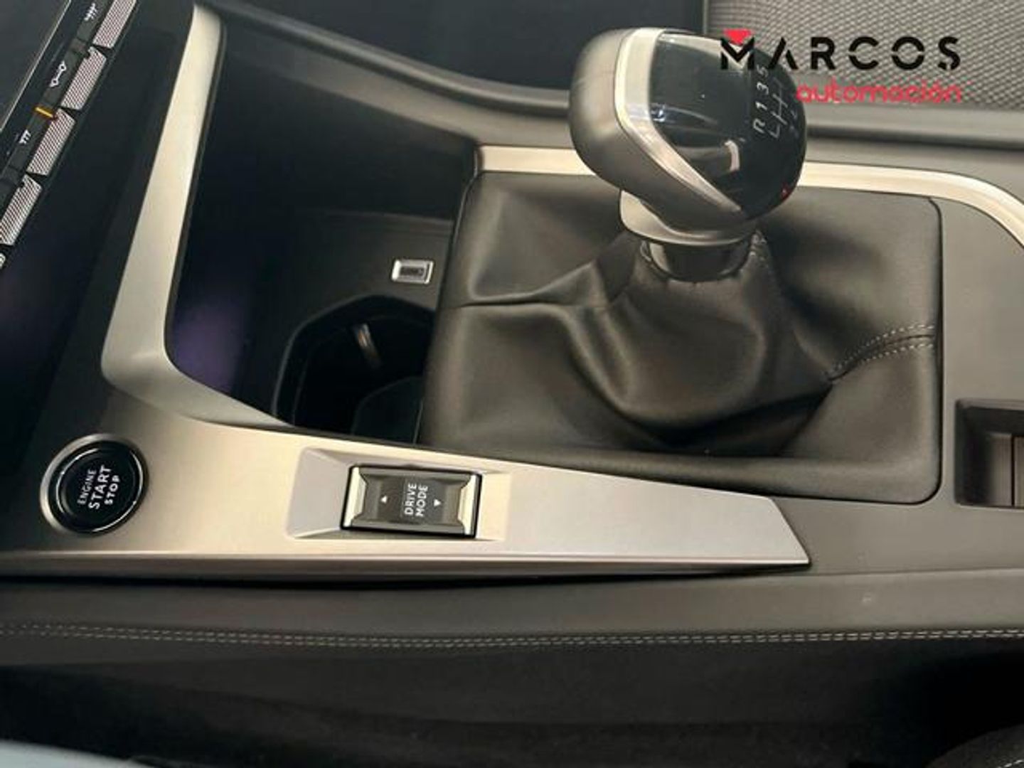 Peugeot 308 PureTech 130 S&S Allure 96 kW (130 CV)