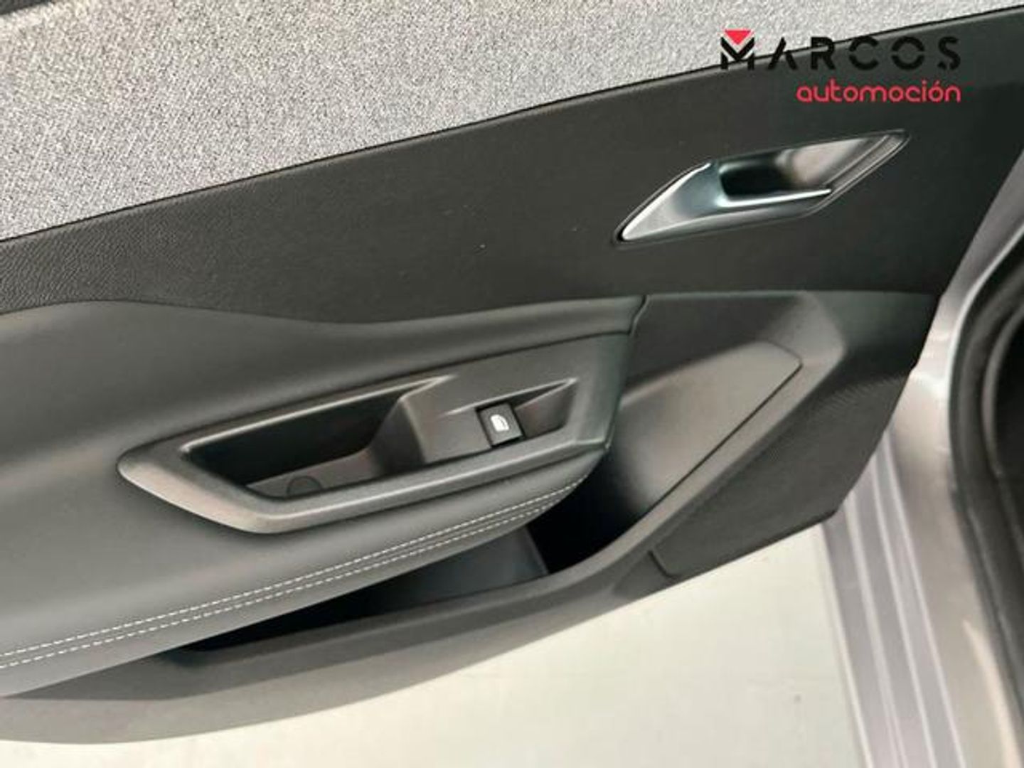 Peugeot 308 PureTech 130 S&S Allure 96 kW (130 CV)