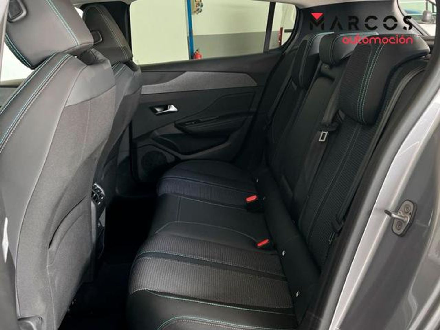Peugeot 308 PureTech 130 S&S Allure 96 kW (130 CV)