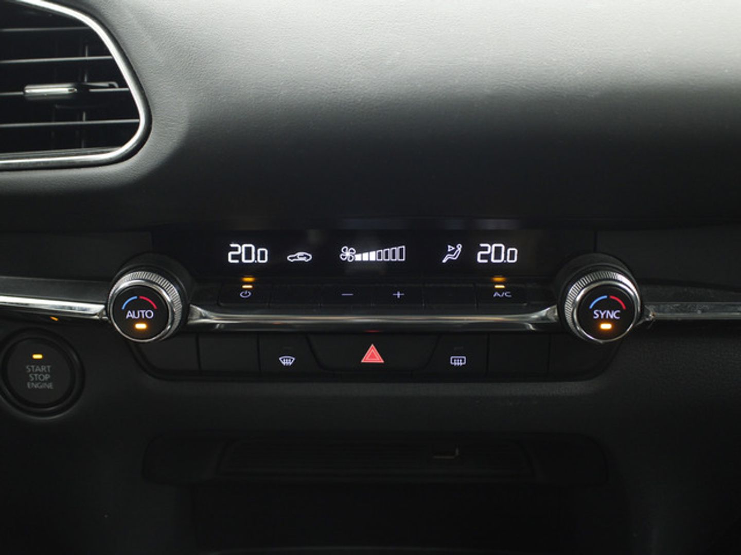 Mazda CX-30 2.0 Skyactiv-G Evolution 2WD AT 90 kW (122 CV)