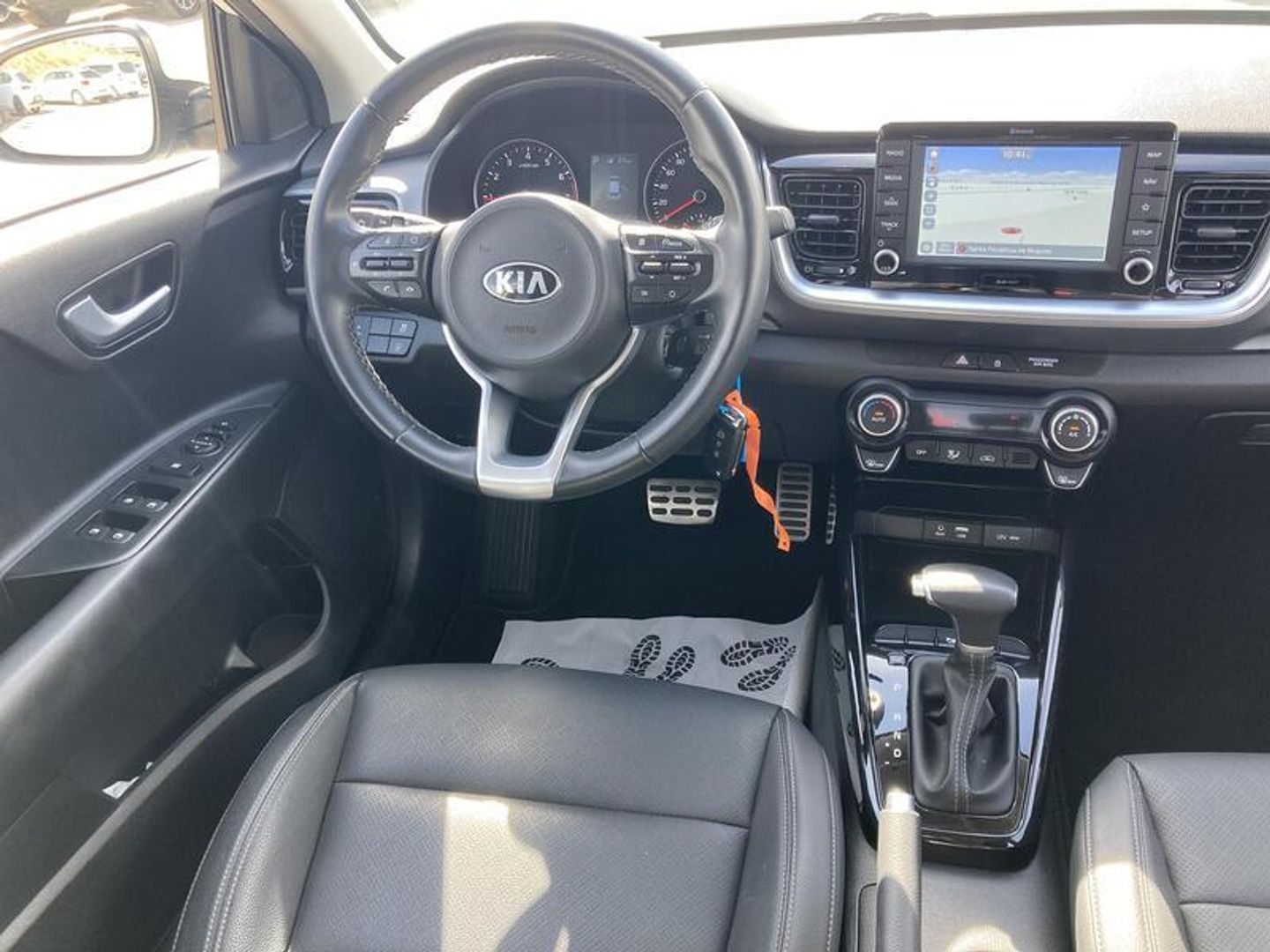 Kia Stonic 1.0 T-GDi Black Edition DCT 88 kW (120 CV)