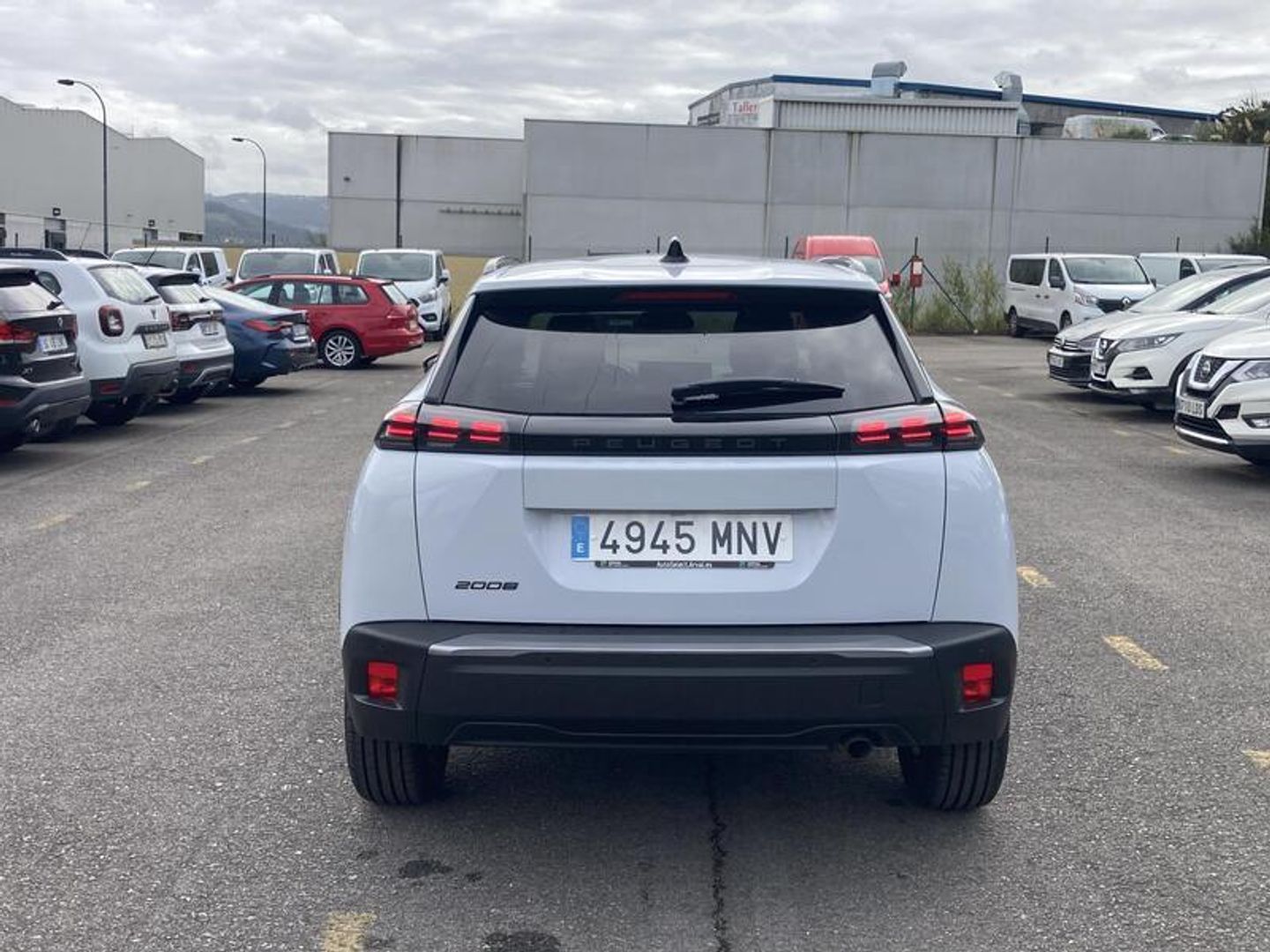 Peugeot 2008 PureTech 100 S&S Allure 75 kW (100 CV)