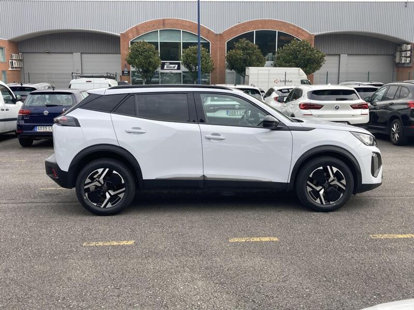 Peugeot 2008 PureTech 100 S&S Allure 75 kW (100 CV)