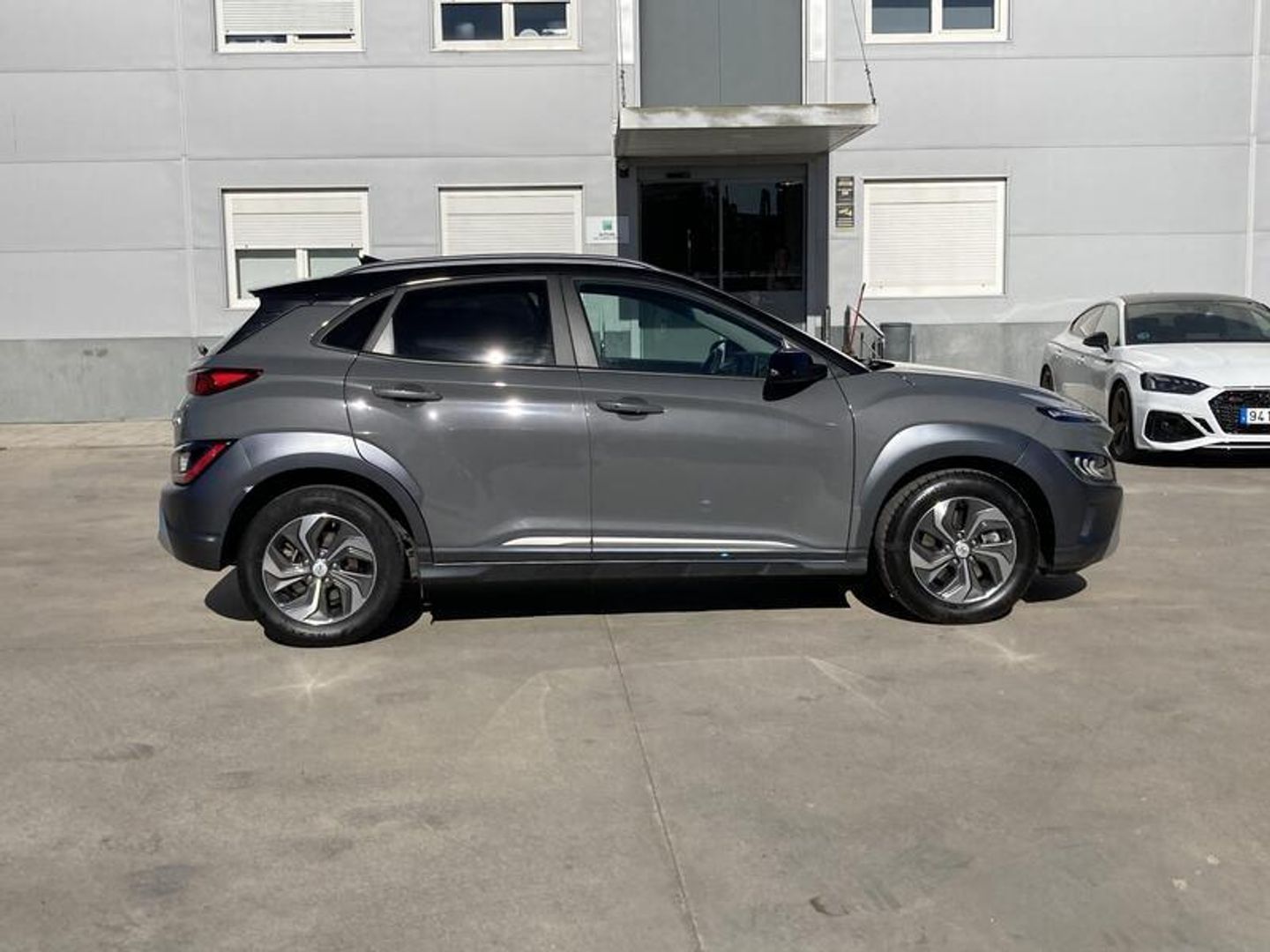 Hyundai Kona 1.6 GDI HEV Tecno 2C DCT 104 kW (141 CV)
