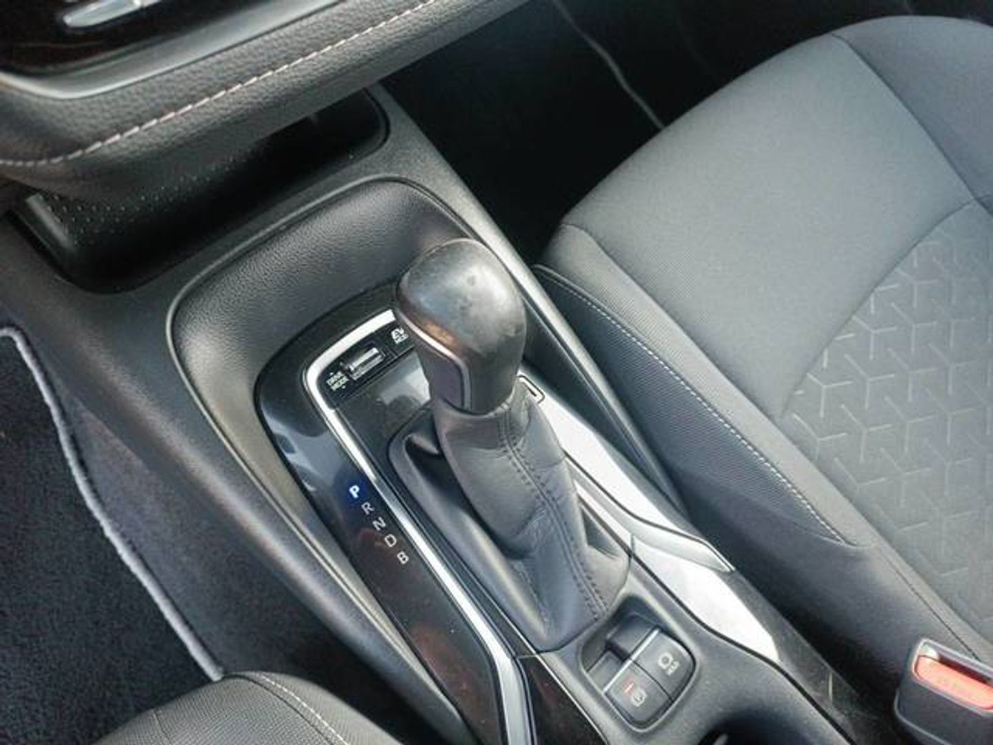 Toyota Corolla 1.8 125 Híbrido Active Tech E-CVT 90 kW (122 CV)