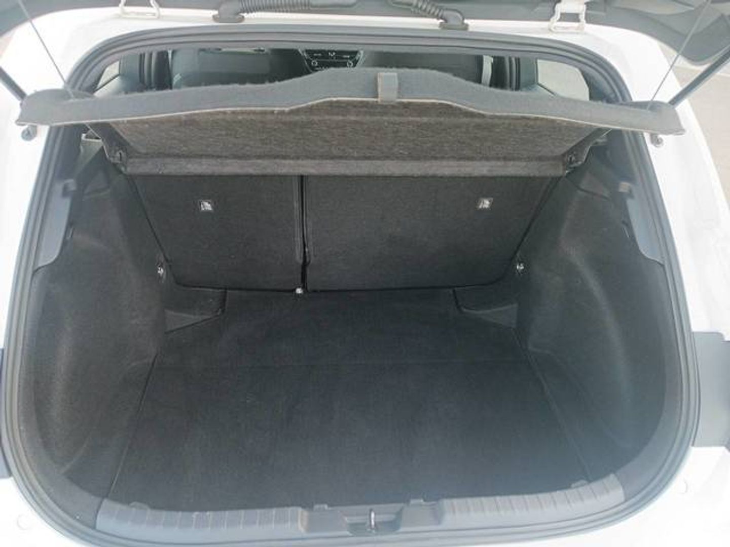 Toyota Corolla 1.8 125 Híbrido Active Tech E-CVT 90 kW (122 CV)