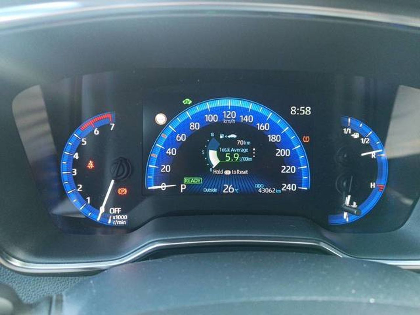 Toyota Corolla 1.8 125 Híbrido Active Tech E-CVT 90 kW (122 CV)