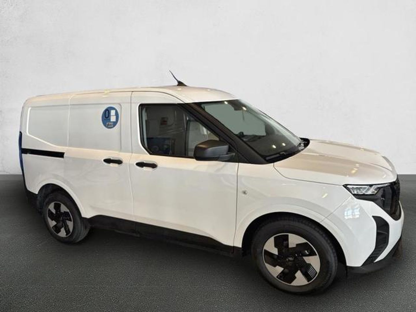 Ford Transit Courier Furgon BEV 54kWh Trend Auto 100 kW (136 CV)