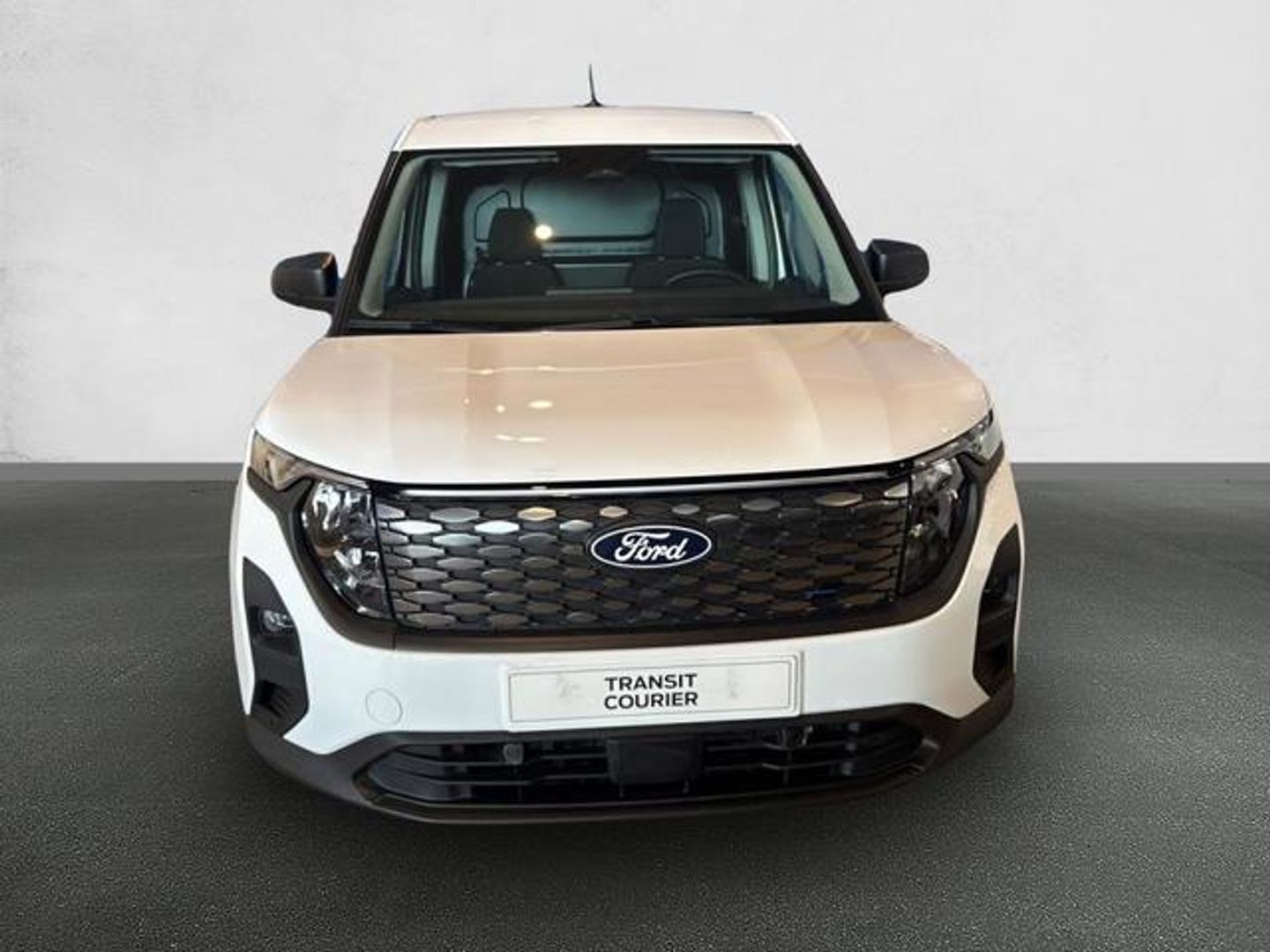 Ford Transit Courier Furgon BEV 54kWh Trend Auto 100 kW (136 CV)