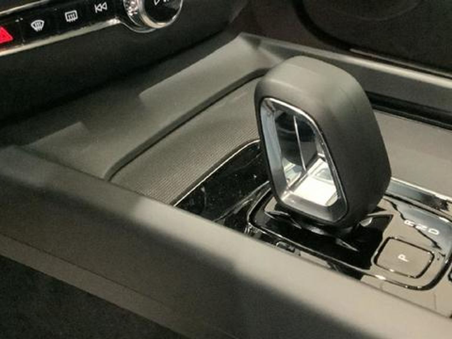 Volvo V60 B4 D Ultimate Dark Auto 145 kW (197 CV)