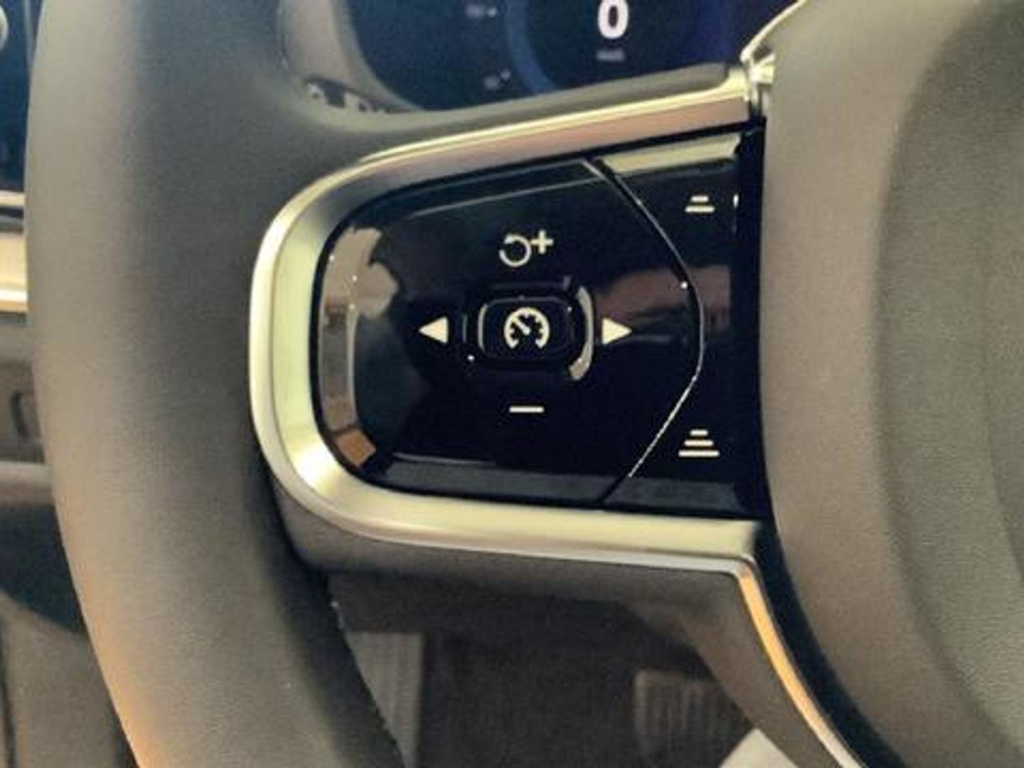 Volvo V60 B4 D Ultimate Dark Auto 145 kW (197 CV)