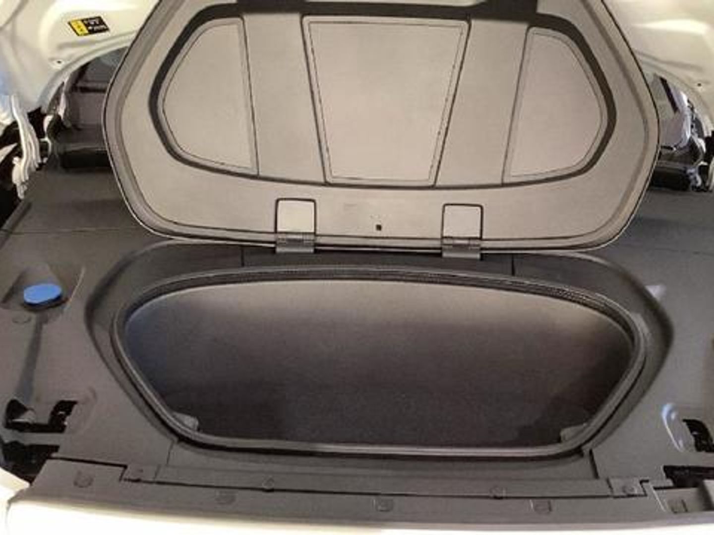 Volvo C40 Eléctrico Single Extended Recharge Core Auto 185 kW (252 CV)