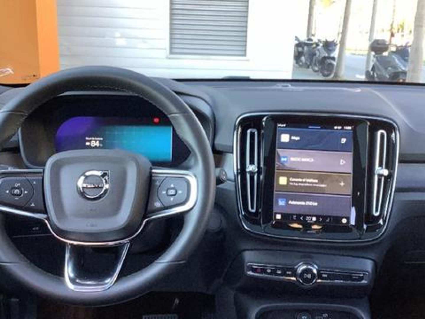 Volvo XC40 P8 Recharge Ultimate 170 kW (231 CV)