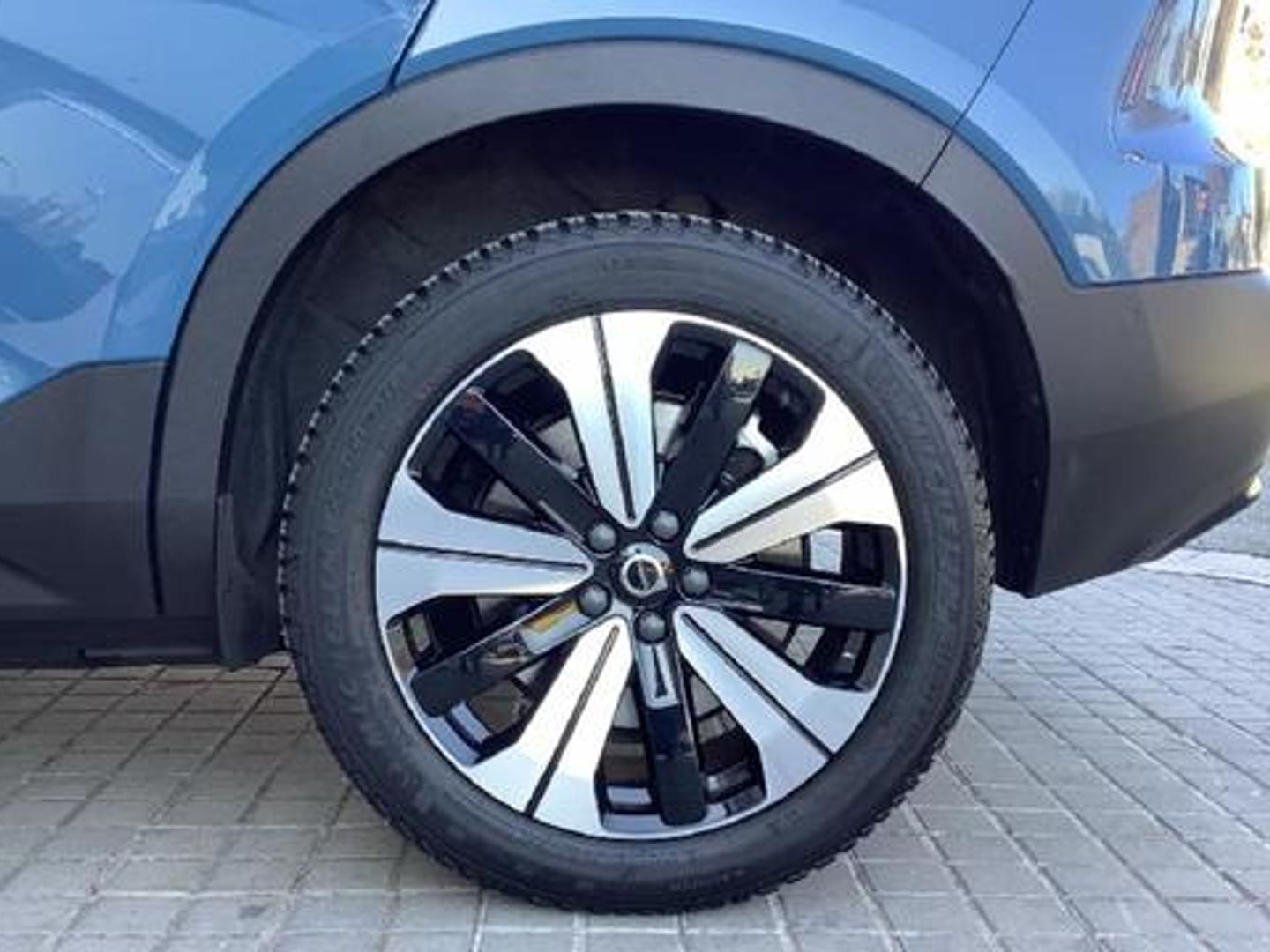 Volvo XC40 P8 Recharge Ultimate 170 kW (231 CV)