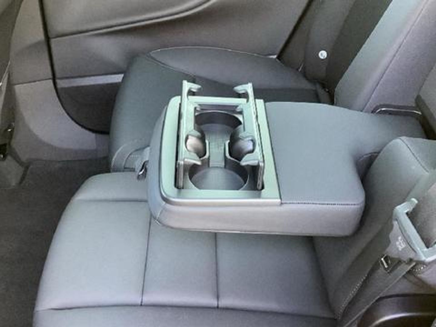 Volvo EX90 Twin BEV Ultra eAWD 300 kW (408 CV) Gris All Terrain / Pick-up