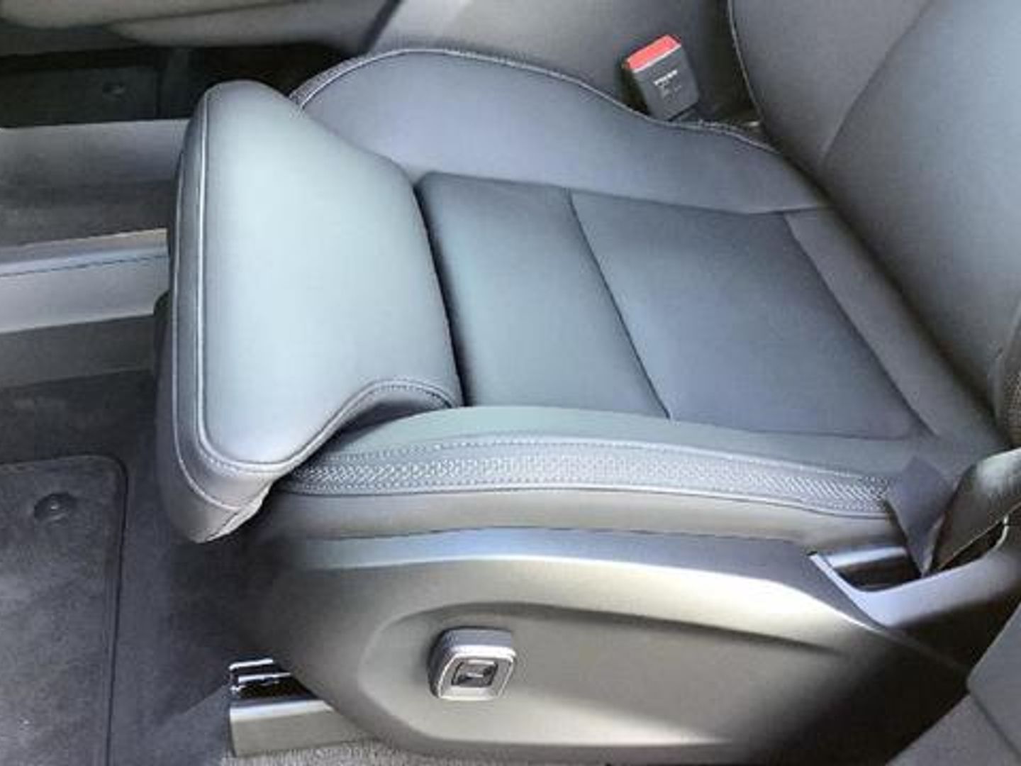 Volvo EX90 Twin BEV Ultra eAWD 300 kW (408 CV) Gris All Terrain / Pick-up