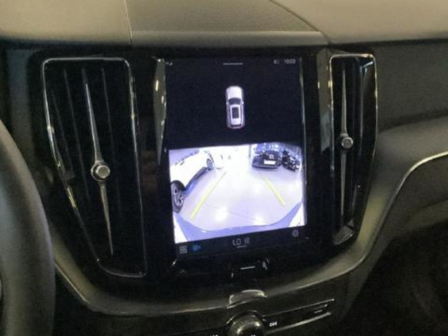 Volvo XC60 B4 D Core Auto 145 kW (197 CV)