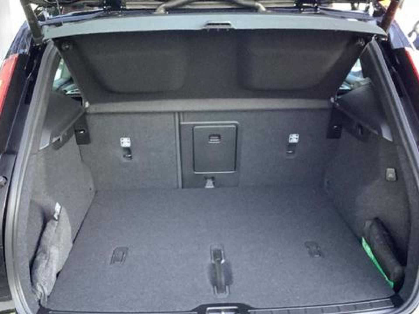 Volvo XC40 B3 G Core Auto 120 kW (163 CV)