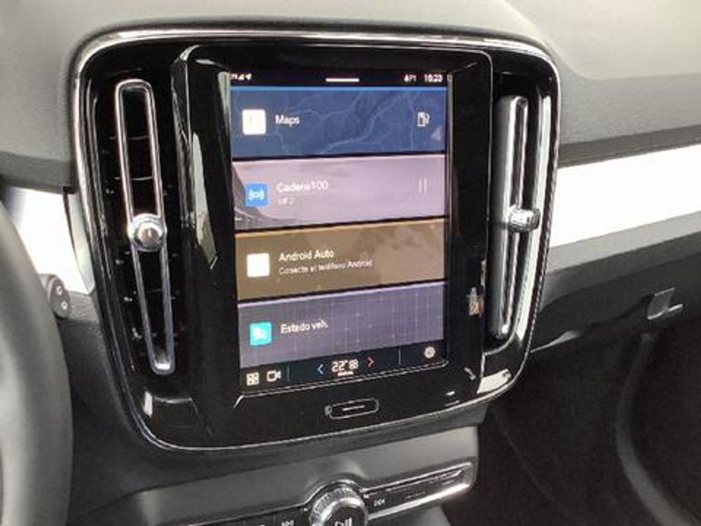 Volvo XC40 B3 G Core Auto 120 kW (163 CV)