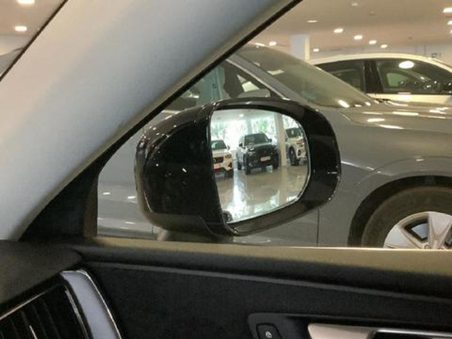 Volvo XC60 B4 D Core Auto 145 kW (197 CV)