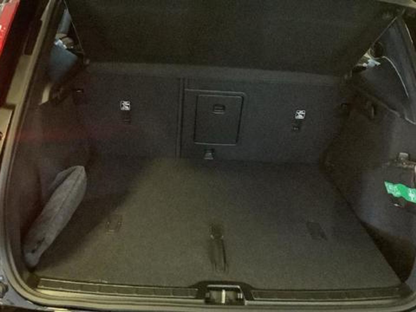 Volvo XC40 B3 G Black Edition+ Auto 120 kW (163 CV)