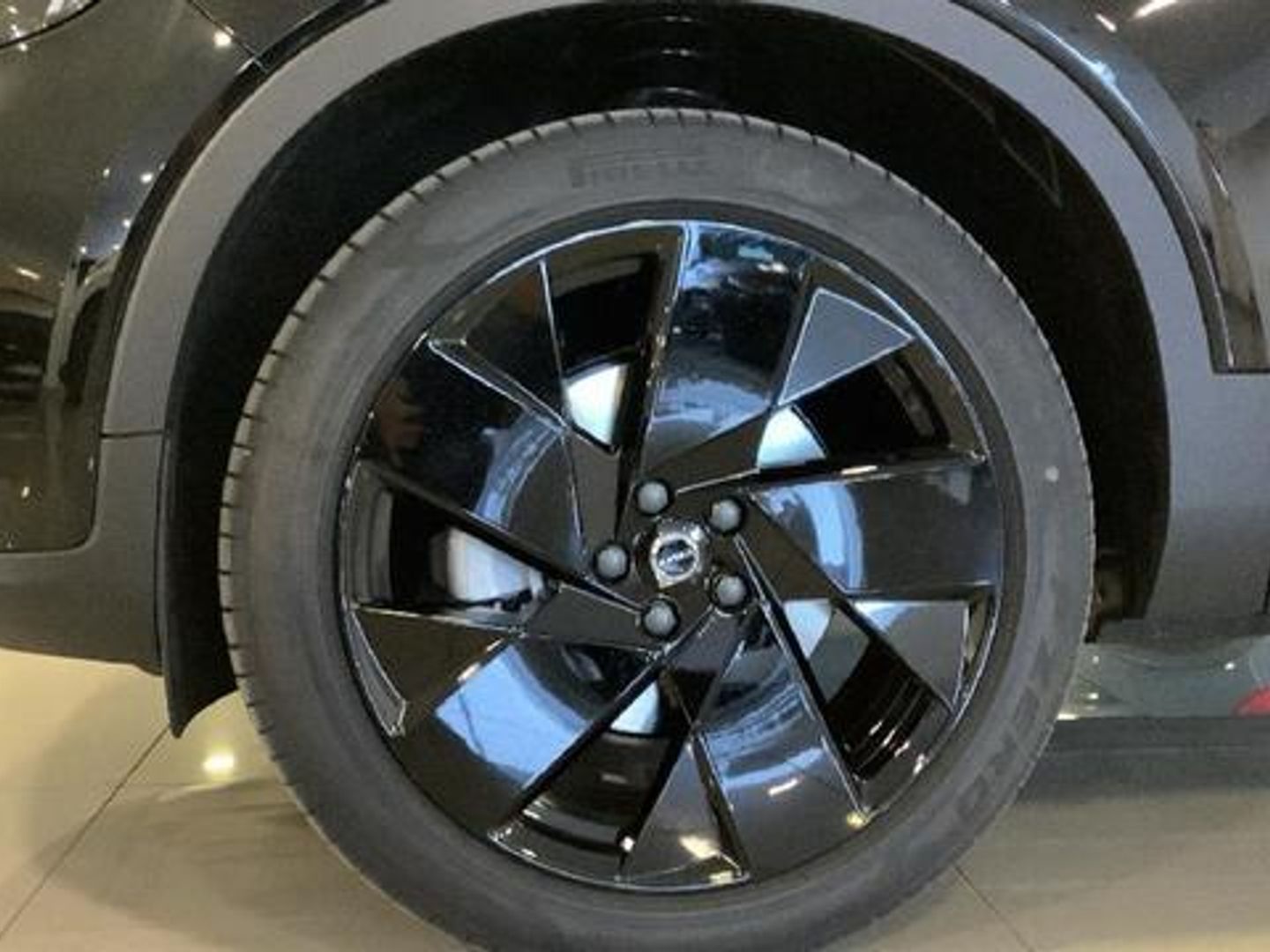 Volvo XC40 B3 G Black Edition+ Auto 120 kW (163 CV)