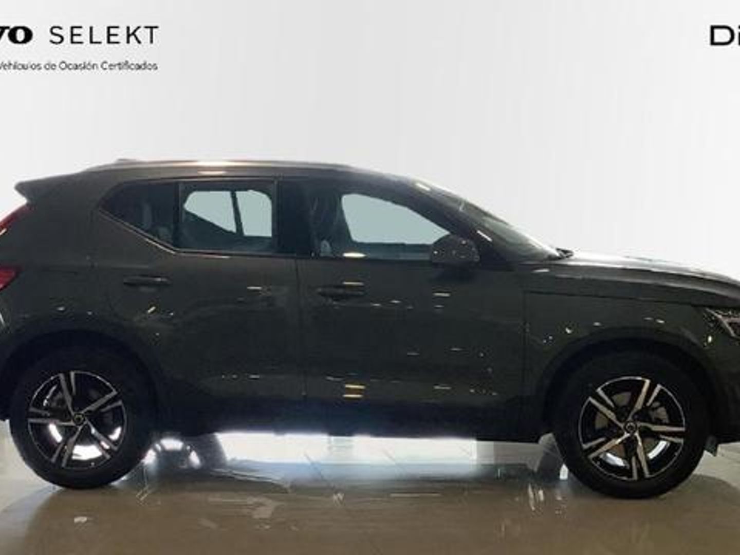Volvo XC40 B3 G Core Auto 120 kW (163 CV)