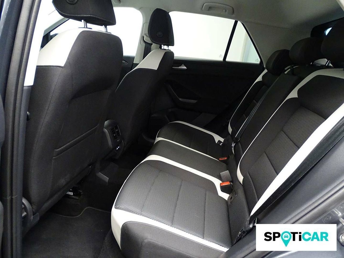 Volkswagen T-Roc Sport 1.5 TSI 110 kW (150 CV) DSG