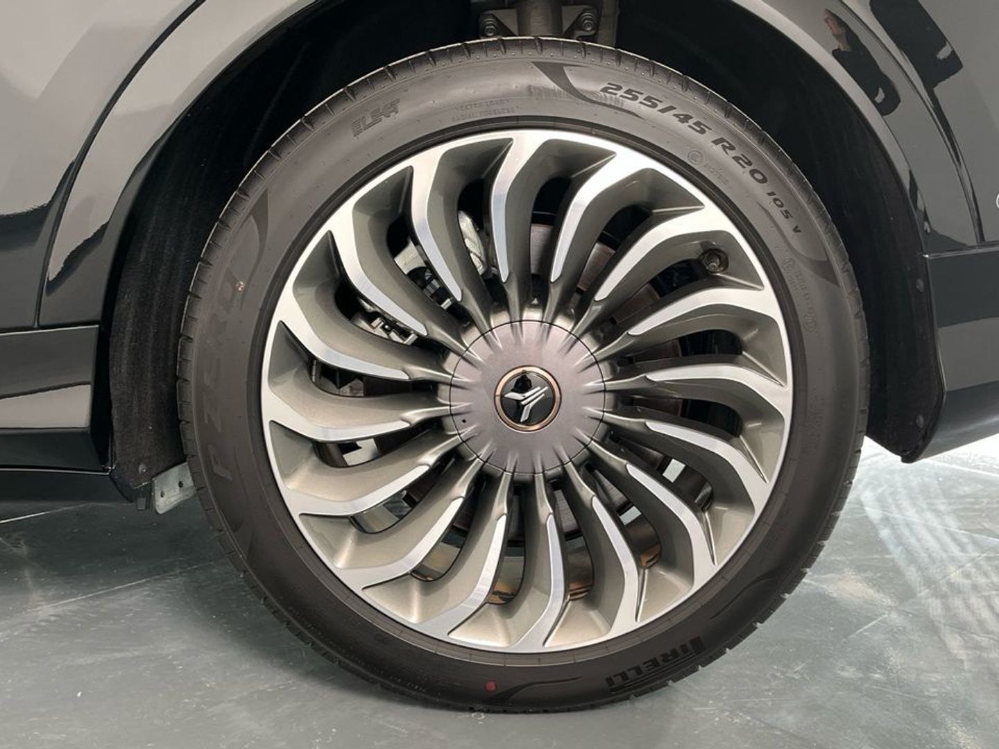 Voyah Free 107kW Luxury 360 kW (489 CV)