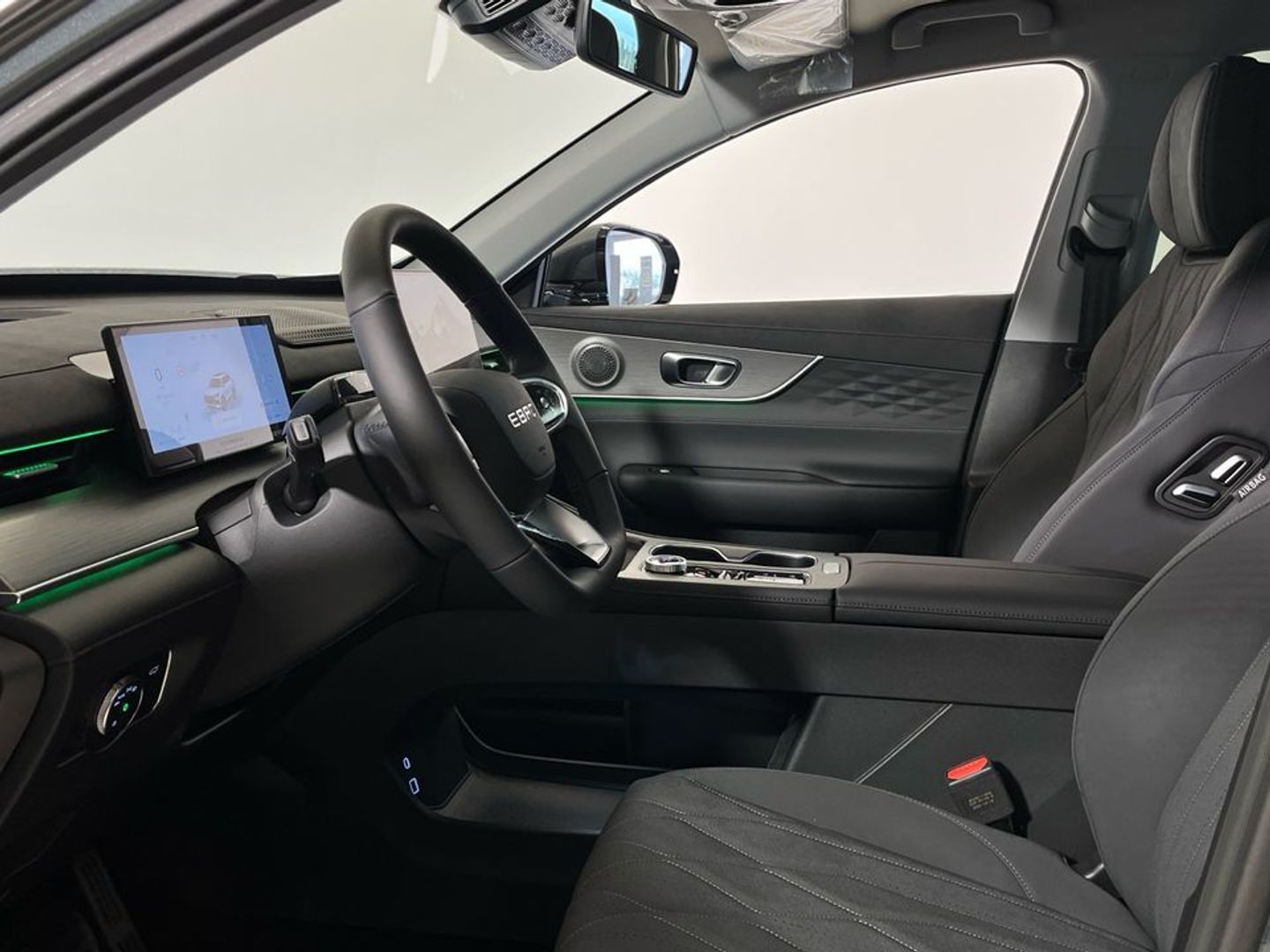 Ebro S800 1.6 TGDI Luxury DCT 108 kW (147 CV)