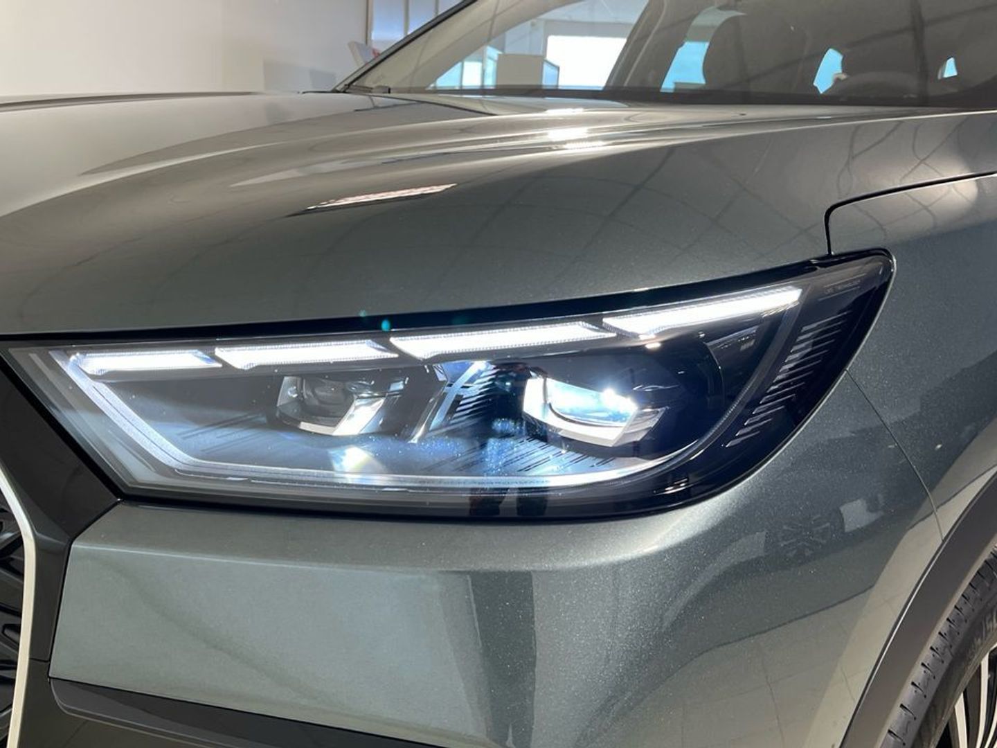 Ebro S800 1.6 TGDI Luxury DCT 108 kW (147 CV)