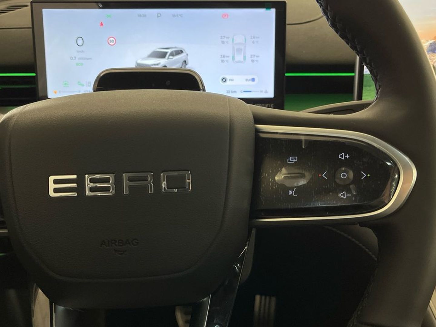Ebro S800 1.6 TGDI Luxury DCT 108 kW (147 CV)